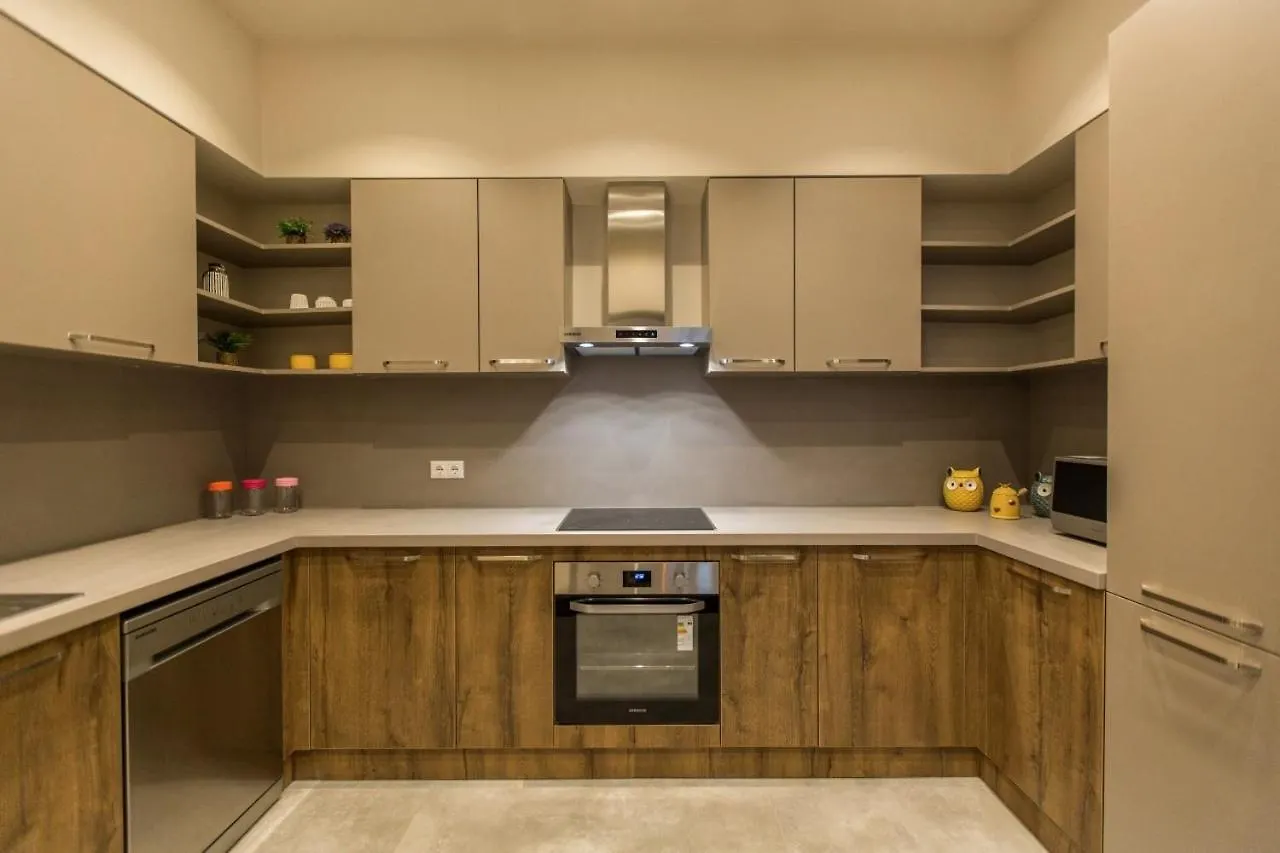Royal Parkview Apartments Baku 0*,